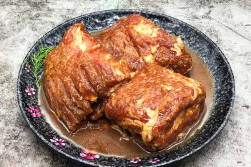 군산창고 - 군산 왕 돼지갈비 1kg/ 군산 갈비맛집의 가장 인기메뉴인 왕 돼지 양념갈비